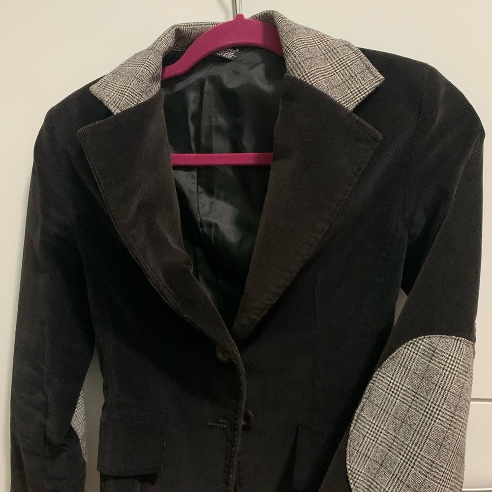 Jacket - Picture 3 of 4